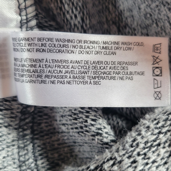 Roots Cabin Collection Quarter Zip - Picture 7 of 7